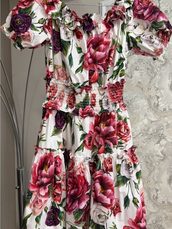 Dolce & Gabbana Dresses & Skirts - Floral Puff-Sleeve Girls' Dress in White and Pink
